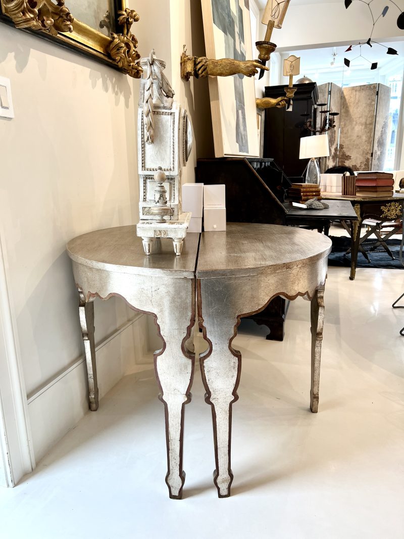Italian Console in Silver Leaf - Image 5