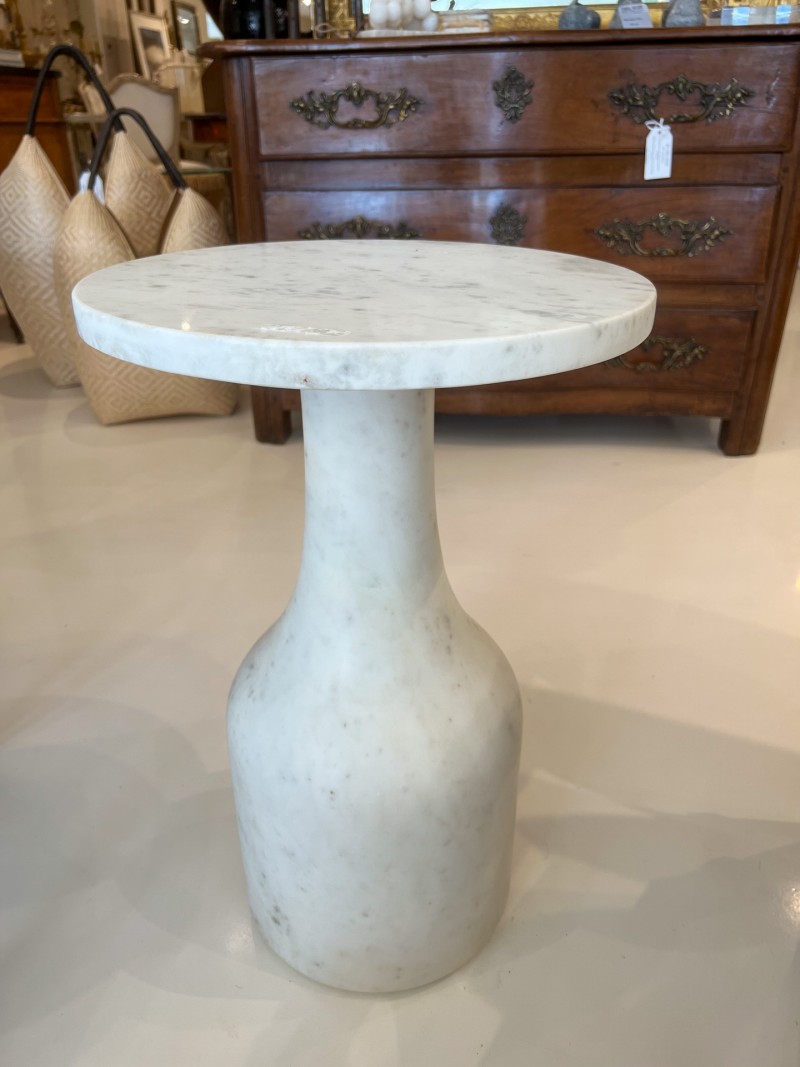 White Marble Side Table - Image 3