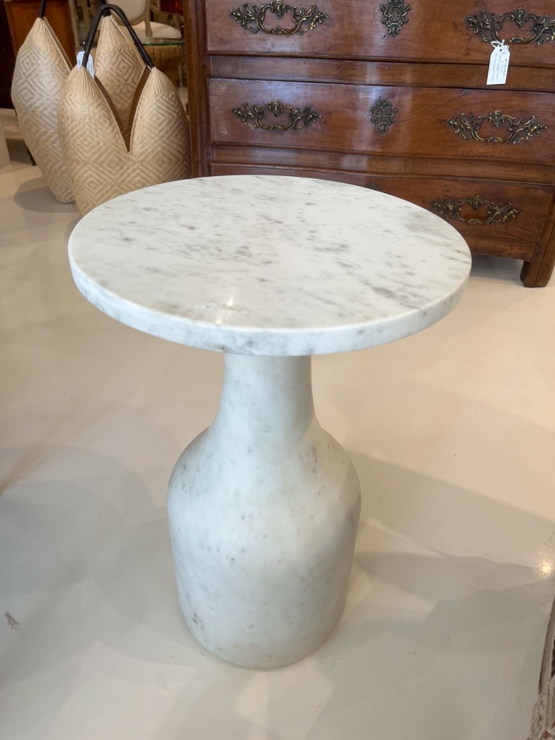 White Marble Side Table - Image 2