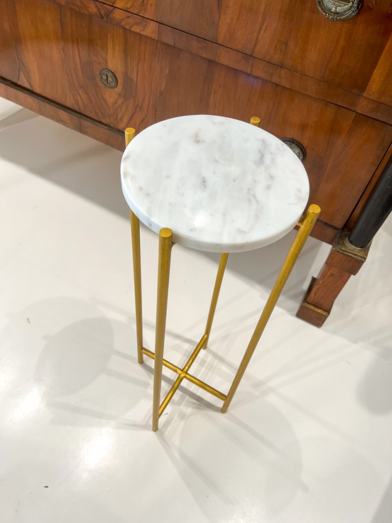 Round White Marble & Iron Side Table - Image 3