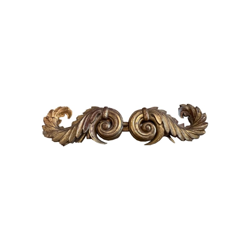 18c Gilded Wooden Acanthus Fragment