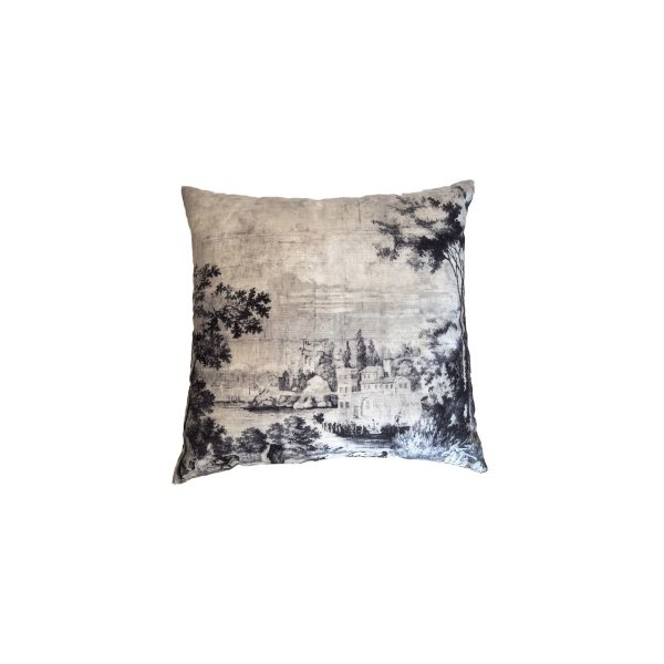 Maison Grisaille Pillow/Dog Bed - Medium