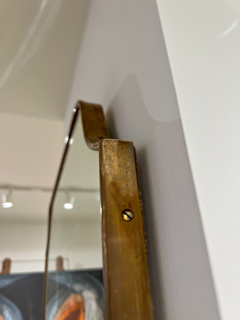 Pair of Italian Shield Mirrors - Image 3