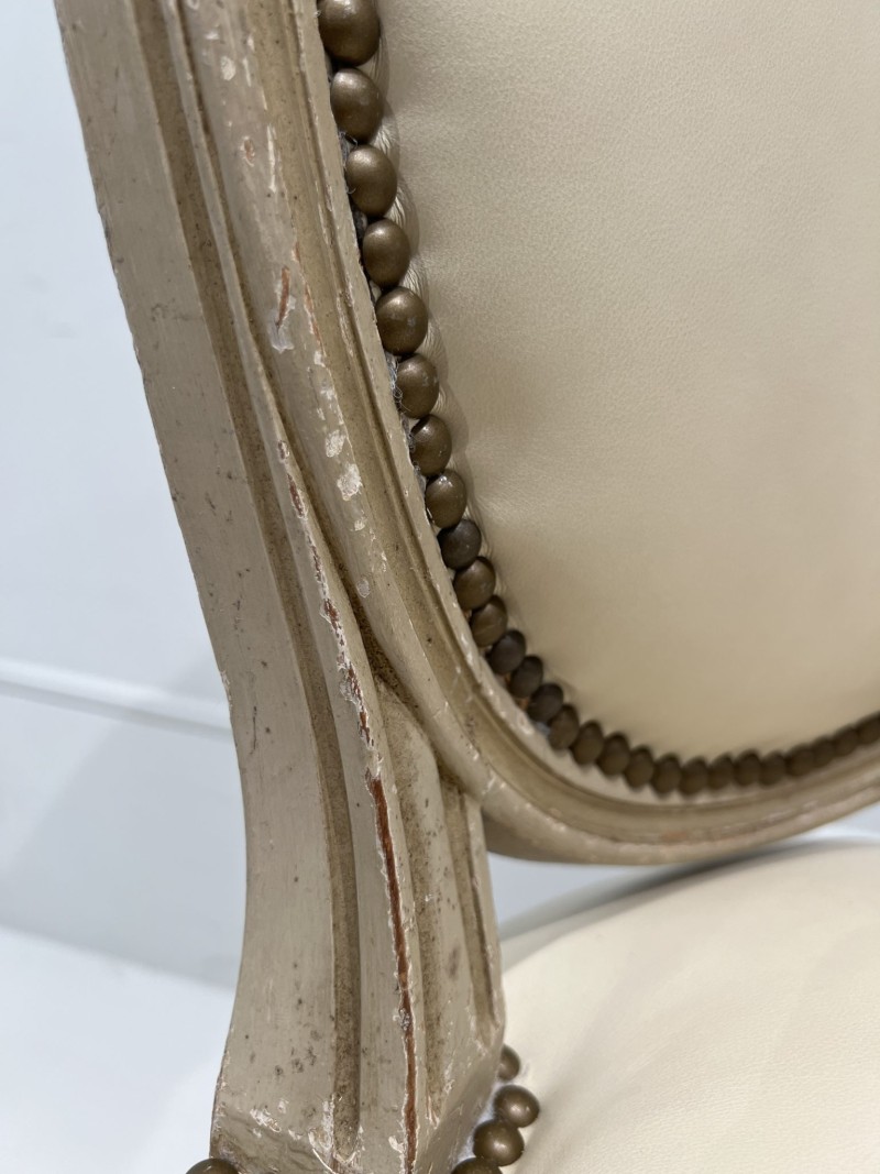 Set of 12 Oval Back Chairs with Leather - Image 9