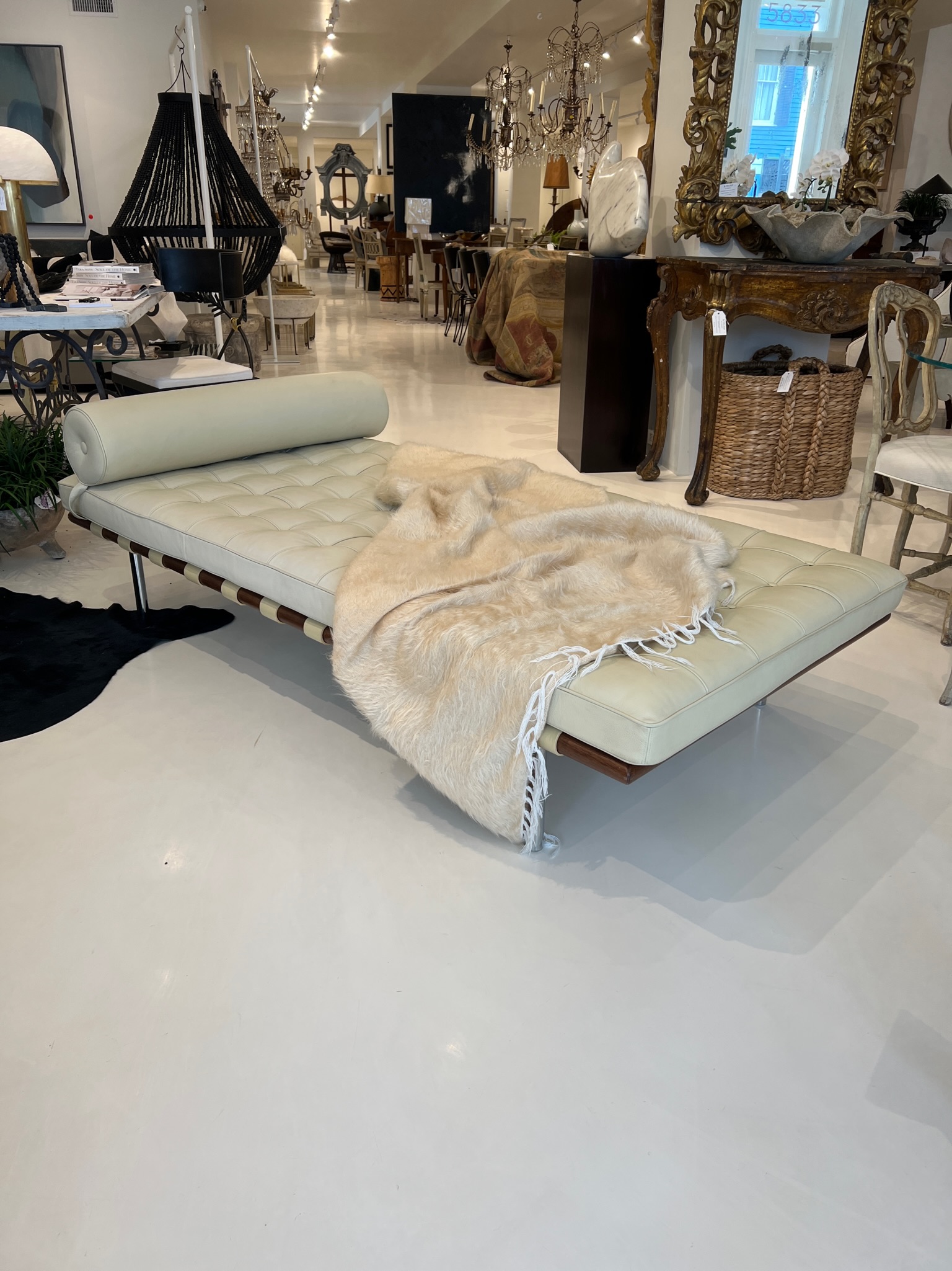 Barcelona Couch in the style of Mies van der Rohe for Knoll