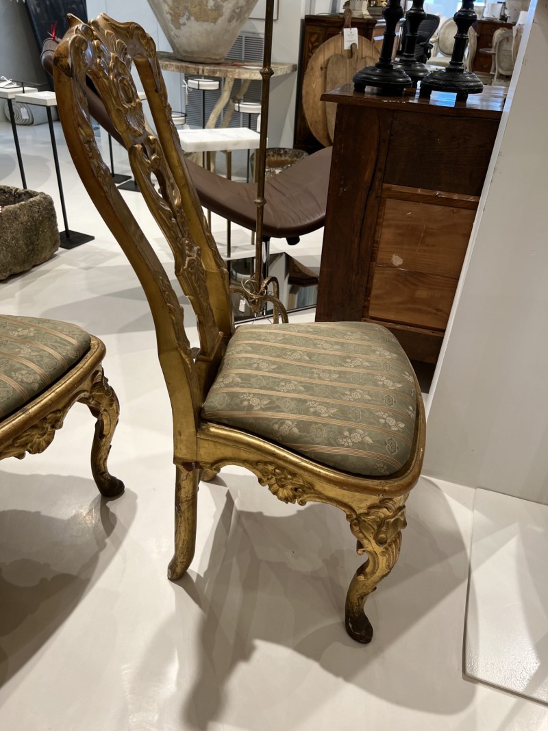 Set of 4 18c Italian Gilded Chairs from Lucca - Image 2