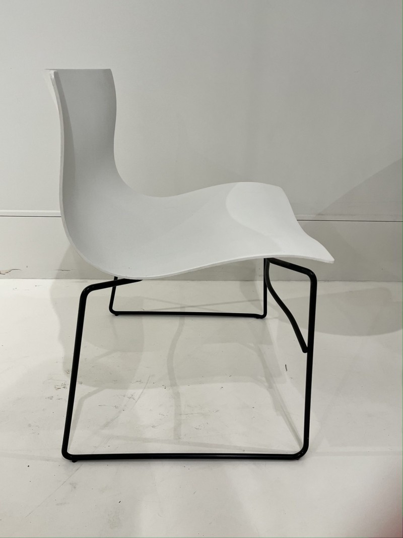 Set of 8 Massimo Vignelli for Knoll Handkerchief Chairs - Image 3