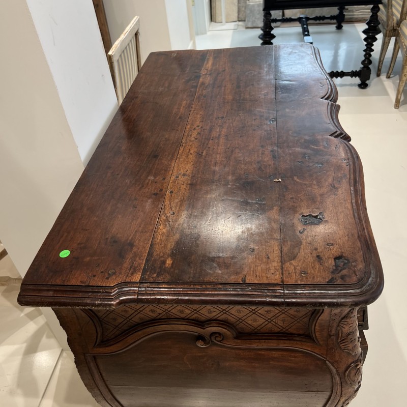 18th Century Walnut Commode from the Rhone Valley - Image 8