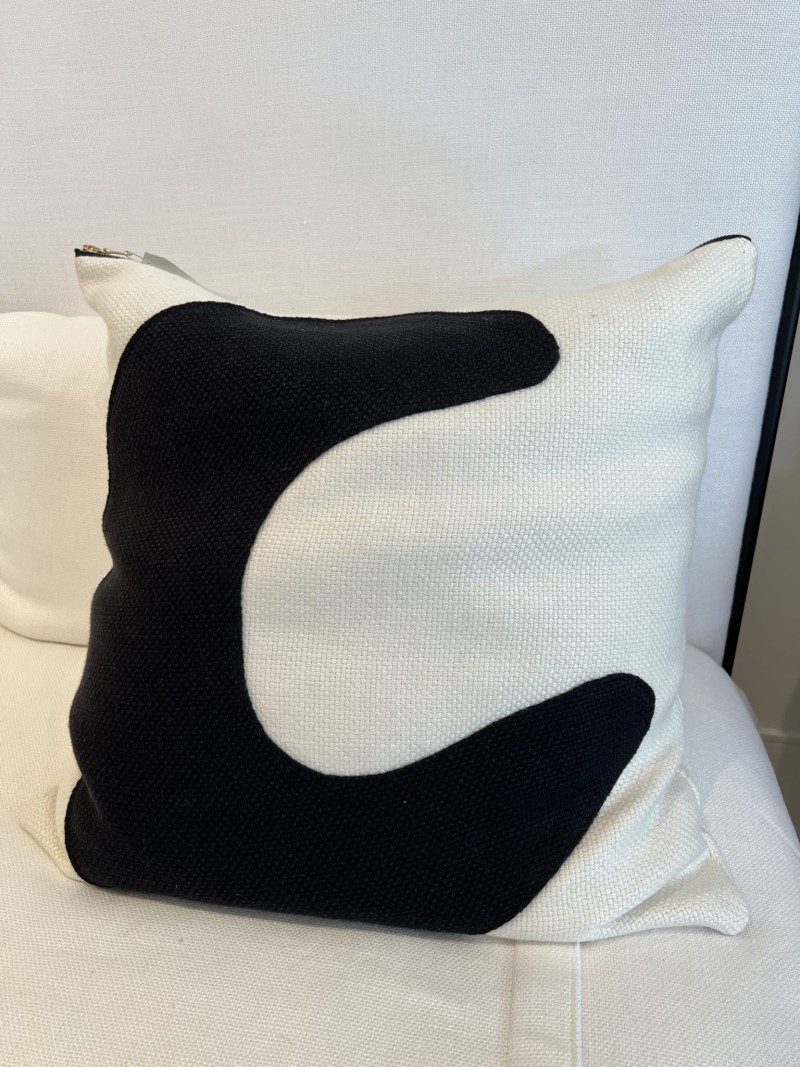 Heavy Black Belgian Linen on Oyster Pillow - Image 2