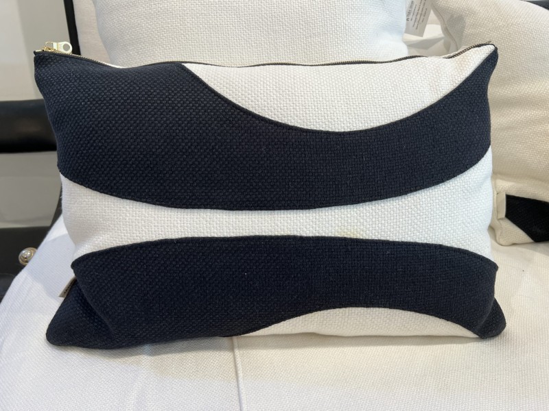Heavy Black Belgian Linen on Oyster Pillow - Image 2