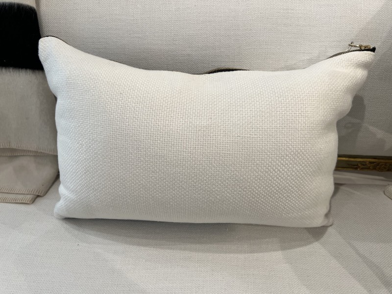 White & Black Pillow - Image 3