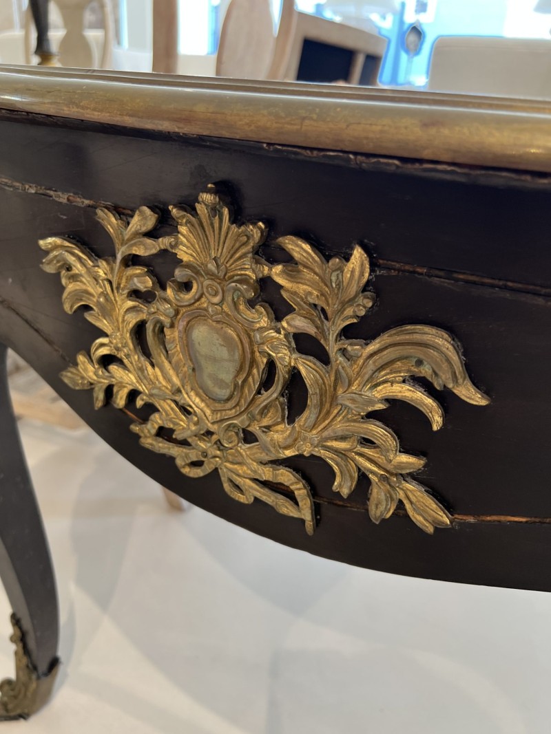 Louis XV Desk with Leather Top - Image 5