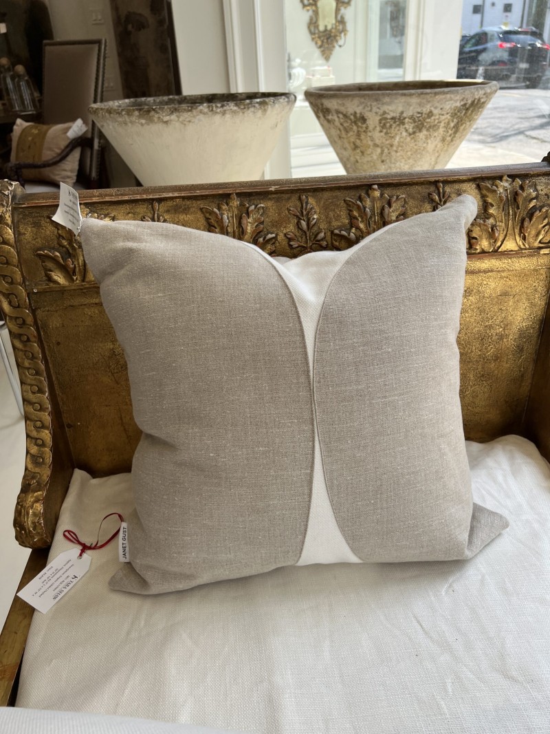 Oyster Oyster Pillow - Image 2