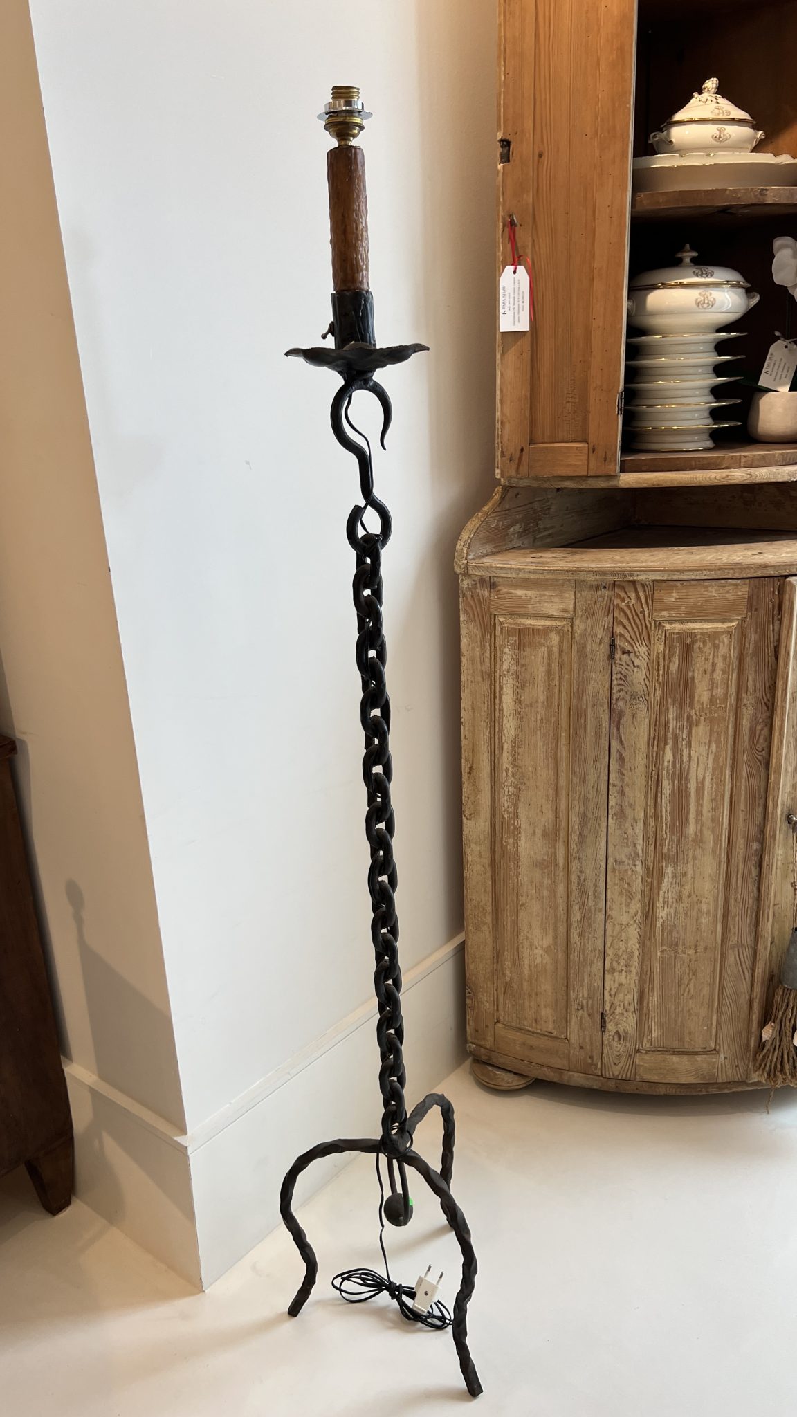 Vintage Black Chain Link Floor Lamp Official Tara Shaw