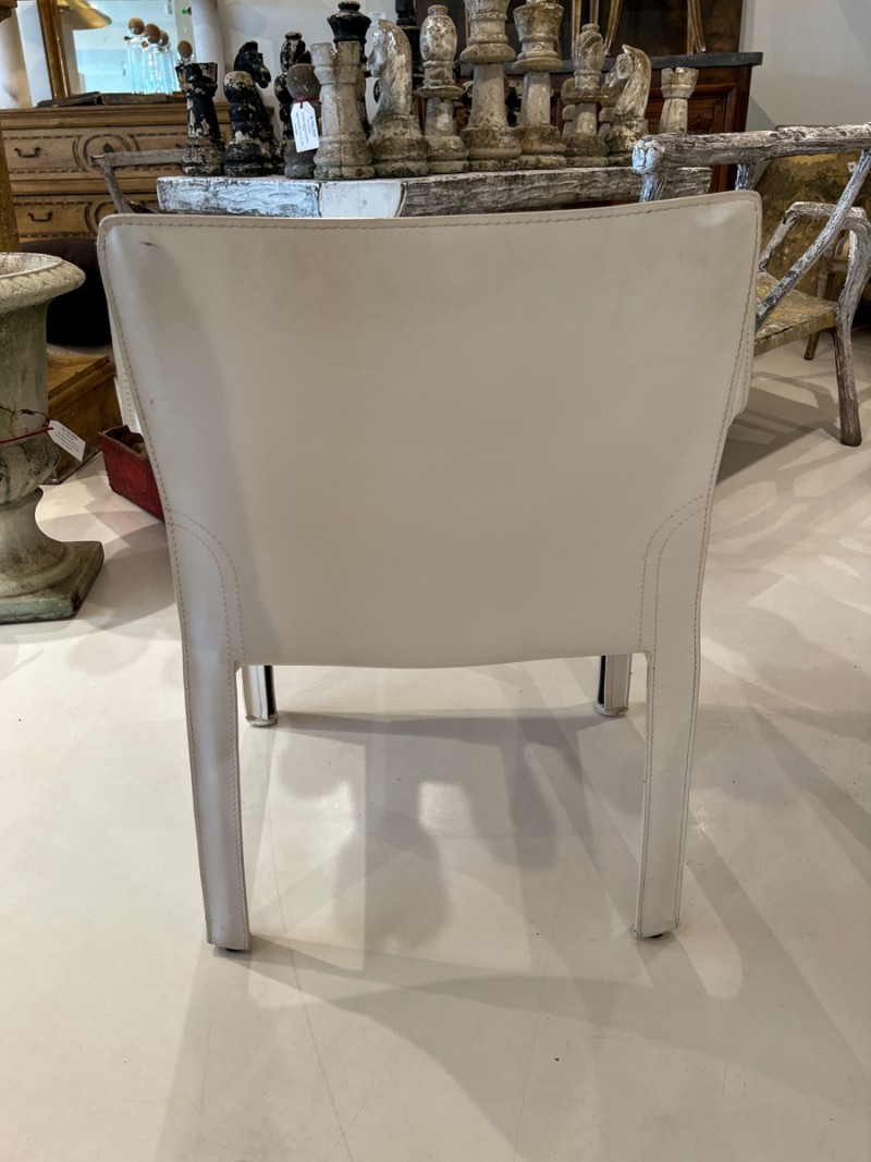Set of Four White Leather Cab Armchairs by Cassina - Image 3