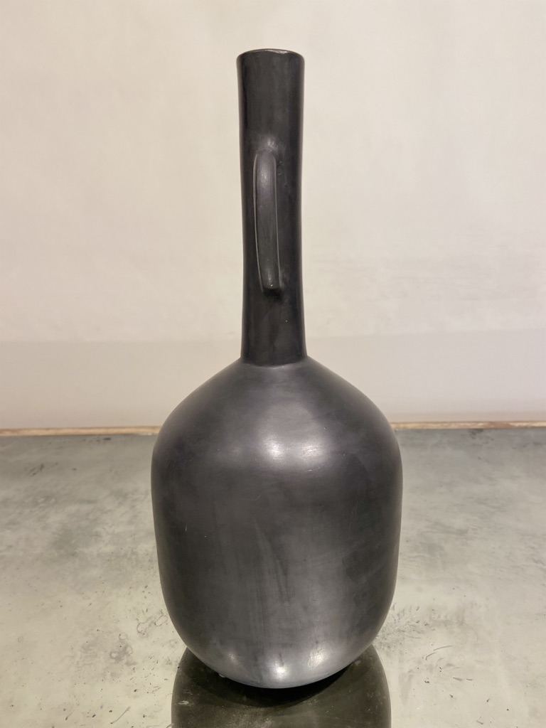 Slender Vase - Image 4