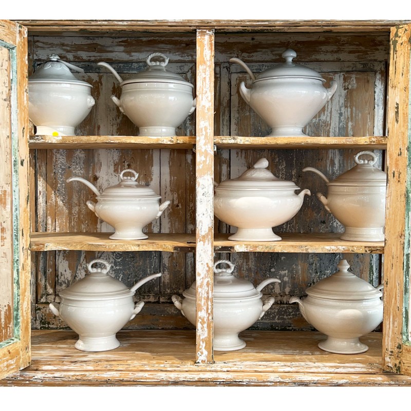 9 Tureens with Lids and Spoons