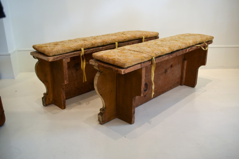 18th Century Venetian Pair of Benches - Image 3