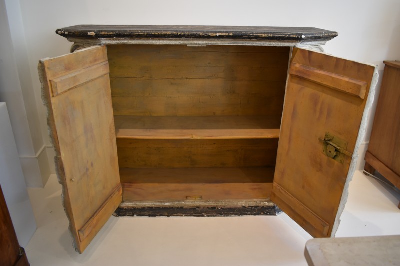 European Painted & Sculpted Buffet - Image 5
