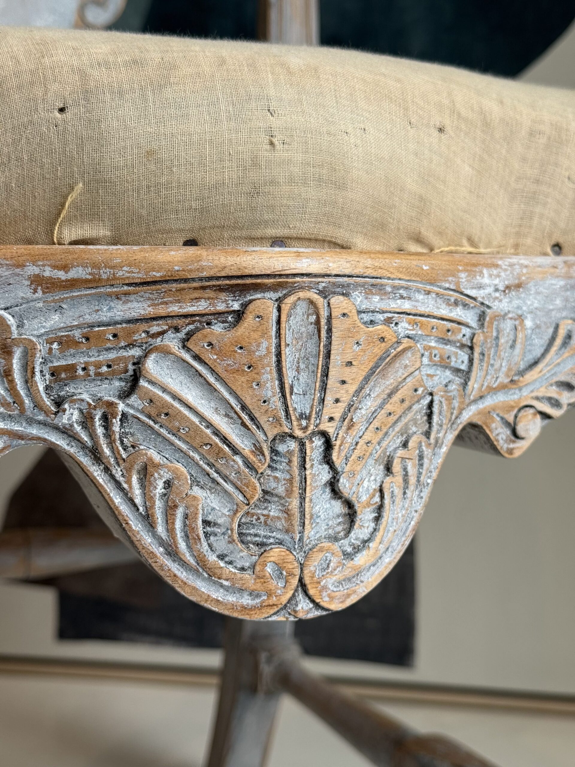 19th Century Swedish Rococo Set of 8 Dining Chairs - Image 17