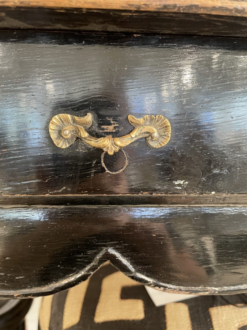 Antique Black French Louis XV Lacquered Desk Table - Image 4