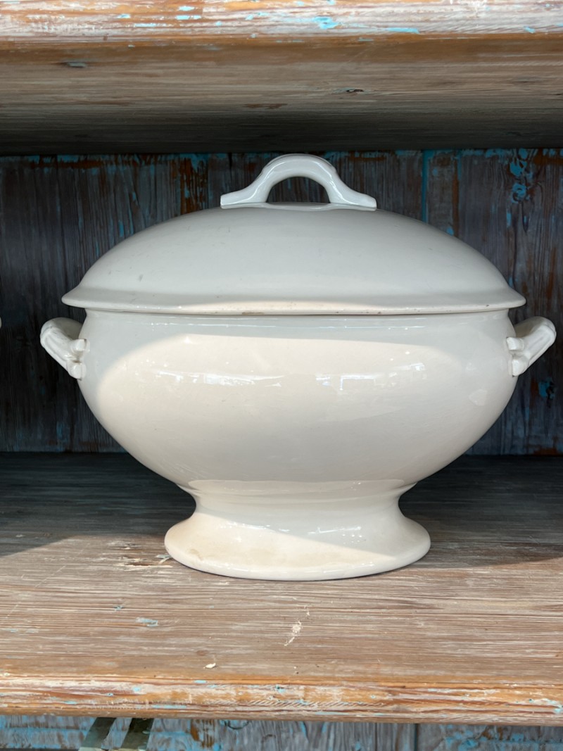 5 Tureens with Lids - Image 9