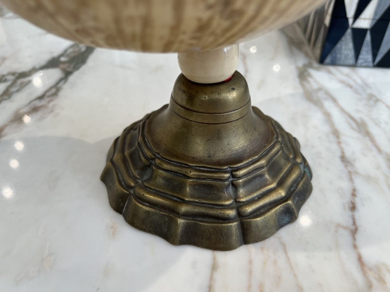 French Mid-Century Shell Lamp - Image 4