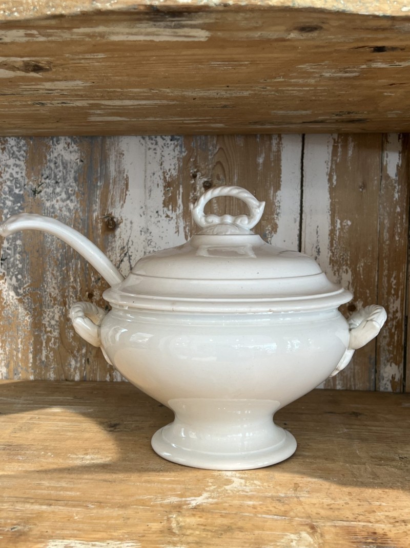 9 Tureens with Lids and Spoons - Image 7