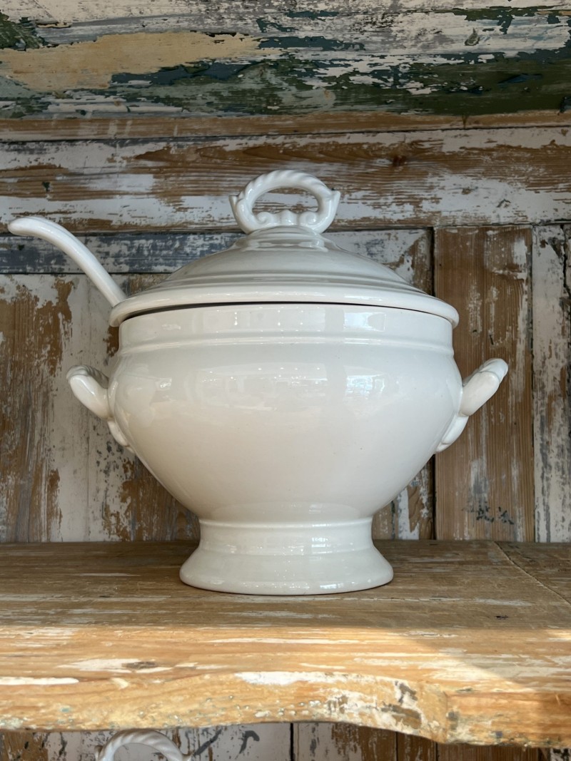 9 Tureens with Lids and Spoons - Image 9