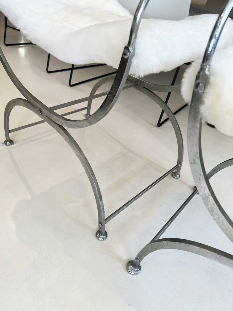 Pair of Savonarola Chairs with Fur Seat - Image 7