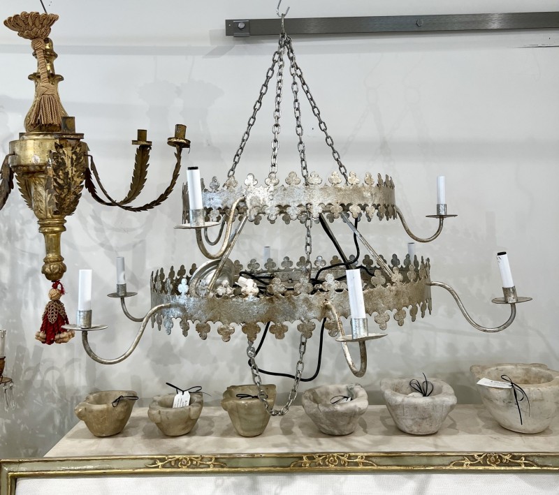Maison Silverleaf Chandelier - Image 2