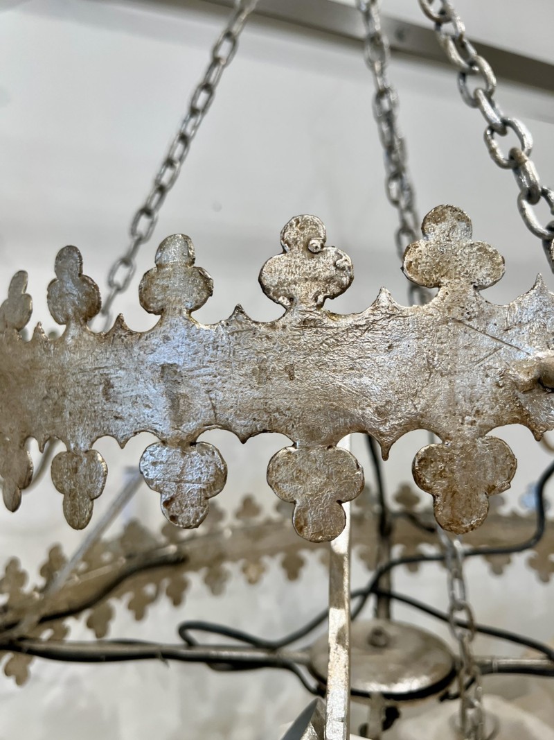 Maison Silverleaf Chandelier - Image 4