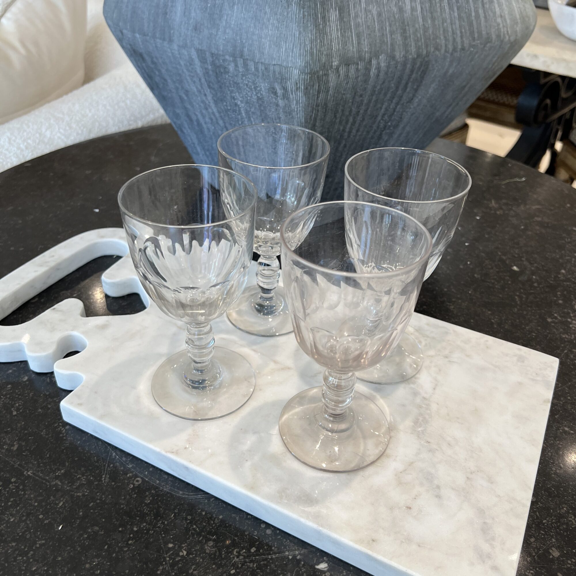 One Handle Marble Cutting Board - Image 5