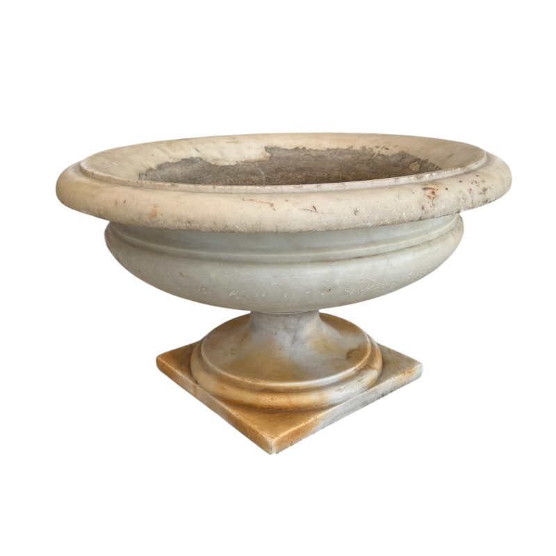 Pair of Tuscan 17th Century Marble Jardinieres - Image 9