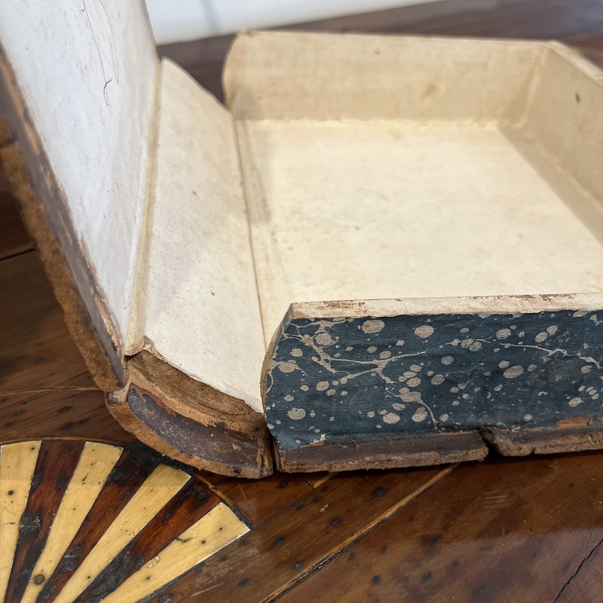 18th Century Louis XVI Set of 5 Livre Book Boxes - Image 8