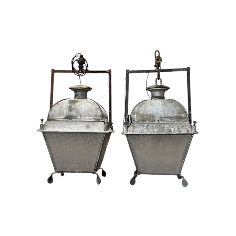 French 19th Century Tole Pair of Lanterns