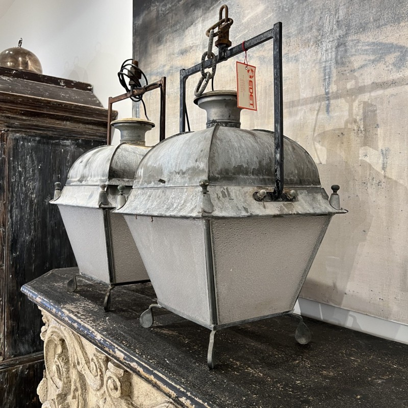 French 19th Century Tole Pair of Lanterns - Image 8
