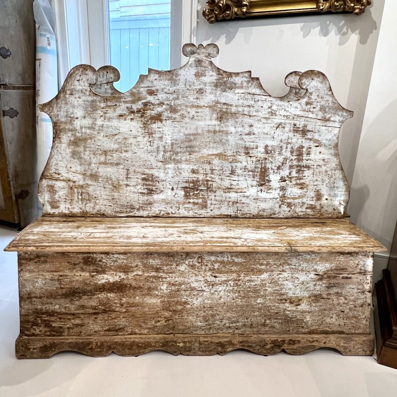 19th Century Italian Pair of Painted Wood Banquettes - Image 8