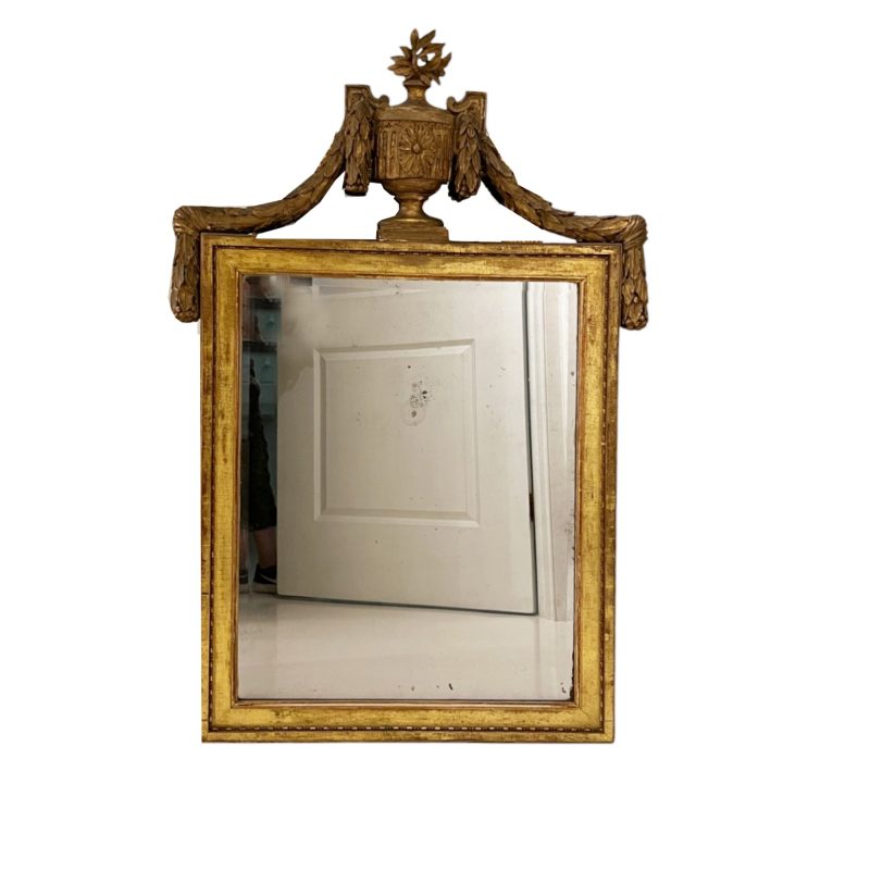 Italian Neoclassical Gilded Mirror