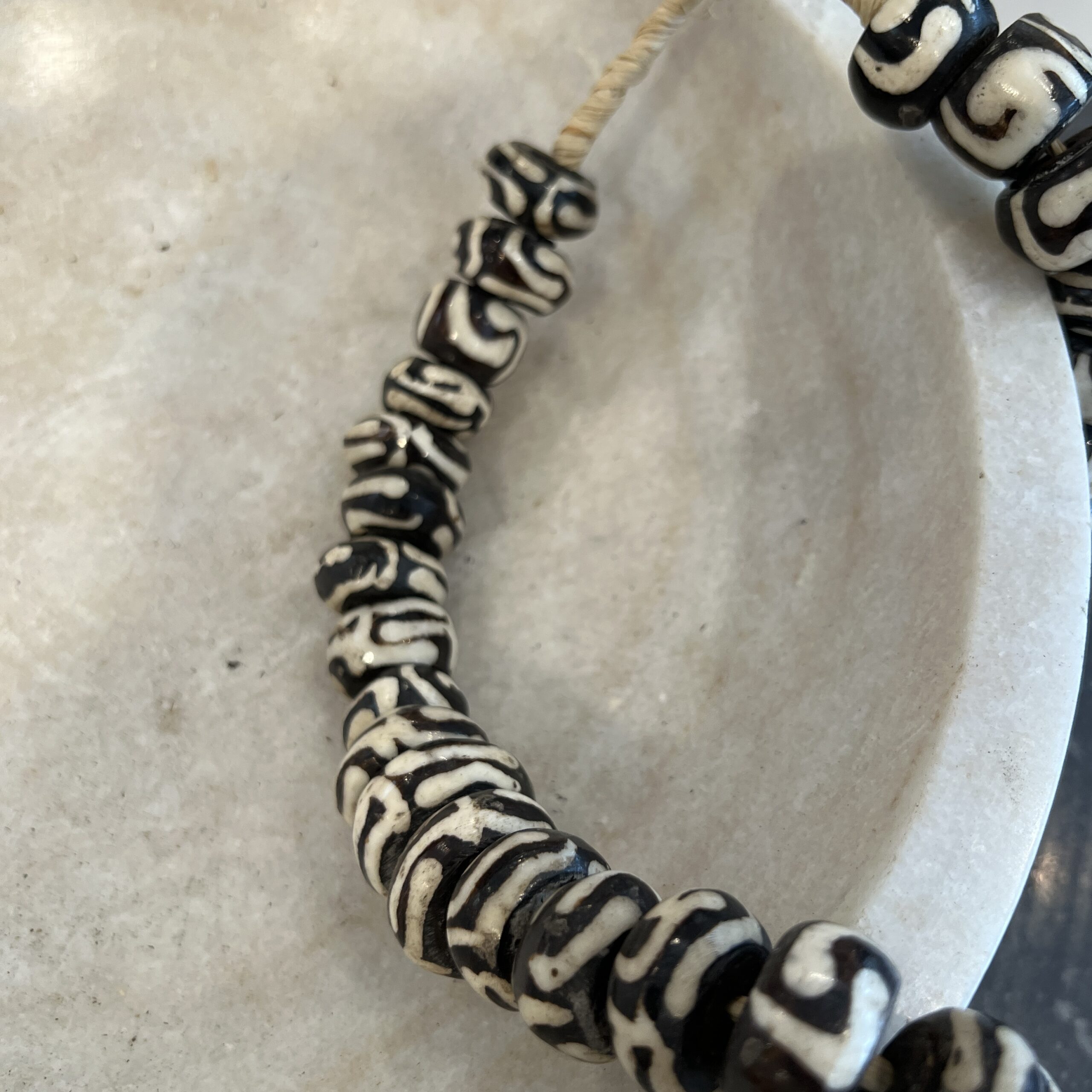 Black & White Bone Beads - Image 3