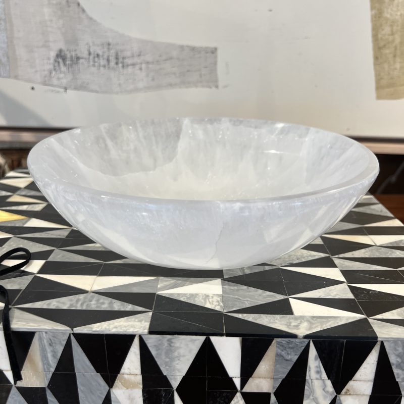 Selenite Round Bowl XL - Image 2