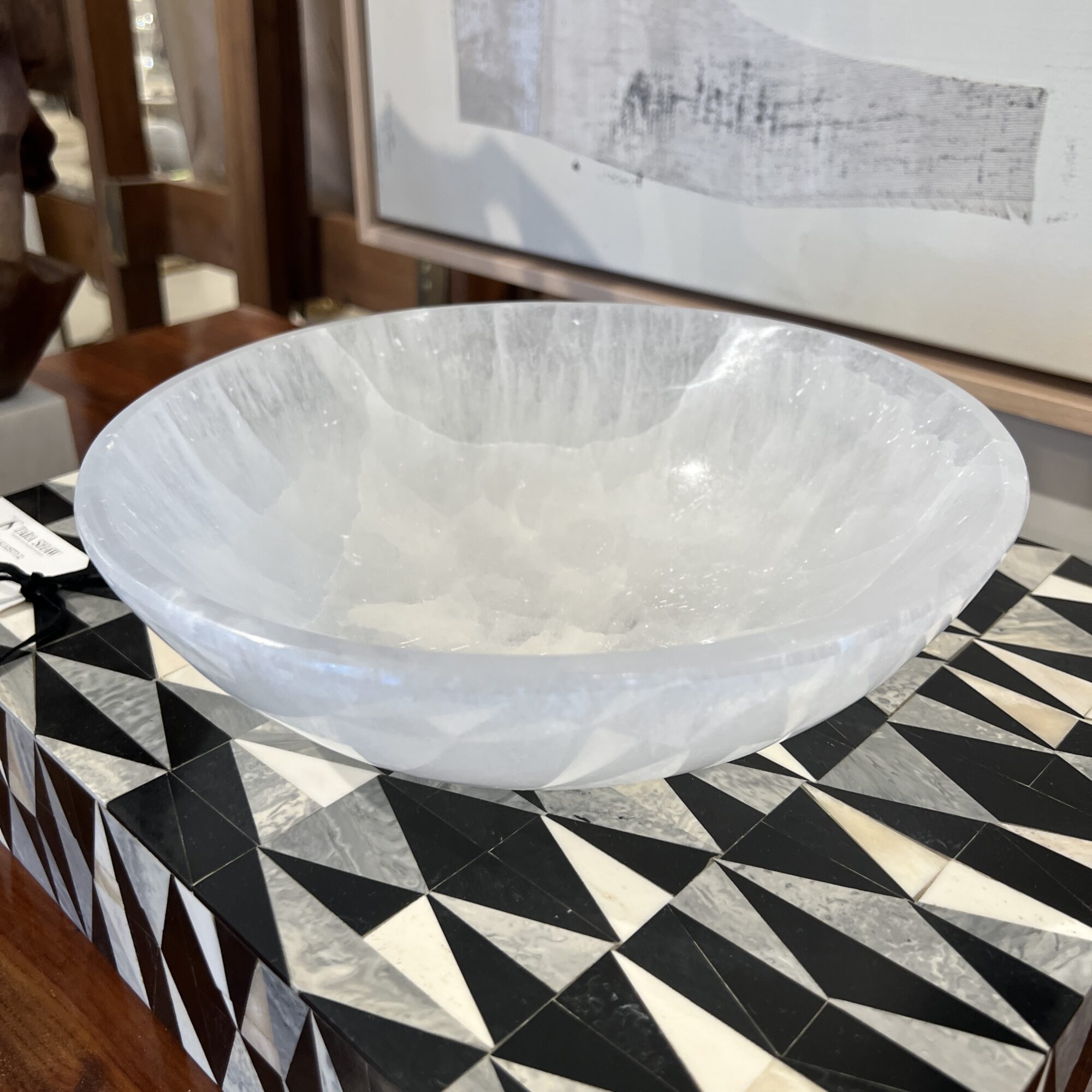 Selenite Round Bowl XL - Image 4