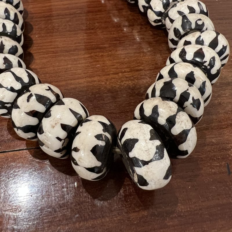 Black & White Bone Beads - Image 5