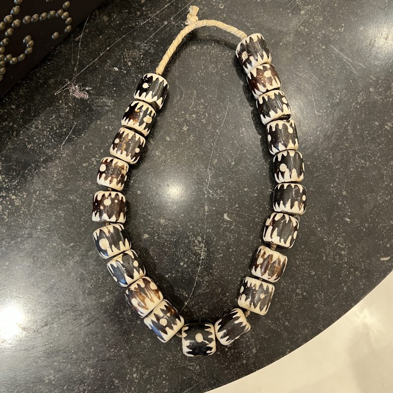Black & White Bone Beads - Image 4