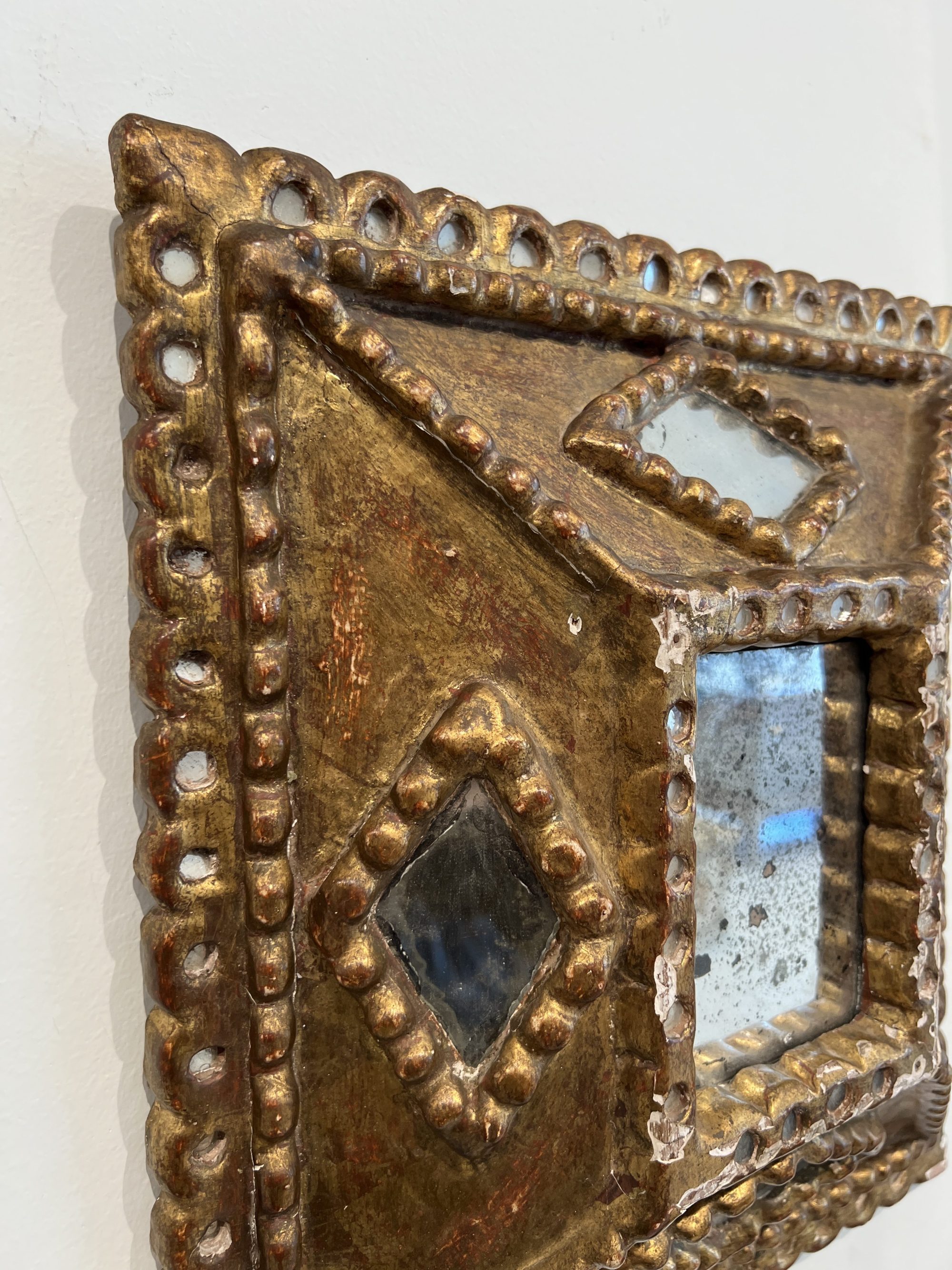 19c Spanish Giltwood Mirror - Image 4