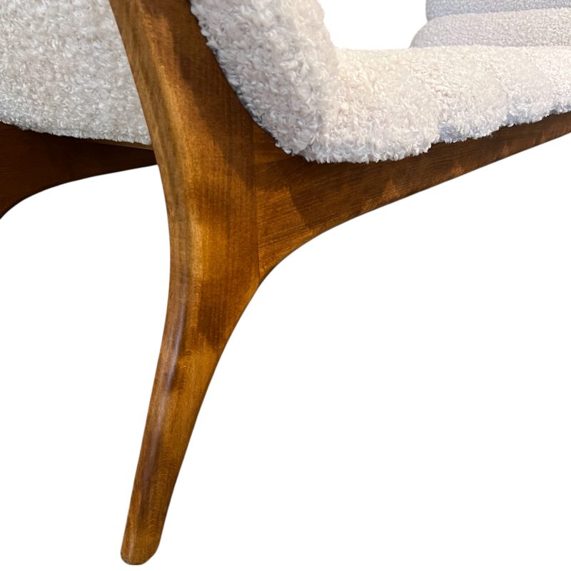 Mid-Century Italian Ash Bench with Boucle - Image 4