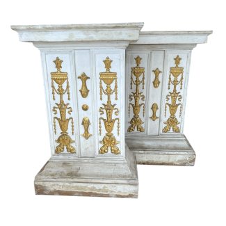 18th Century French Pair of Louis XVI White Pedestals w/Gilded Neoclassical Details