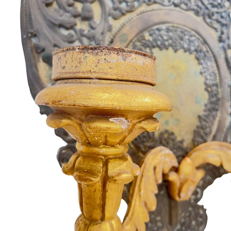 19th Century Italian Pair of Tole & Gilded Wood Sconces - Image 4