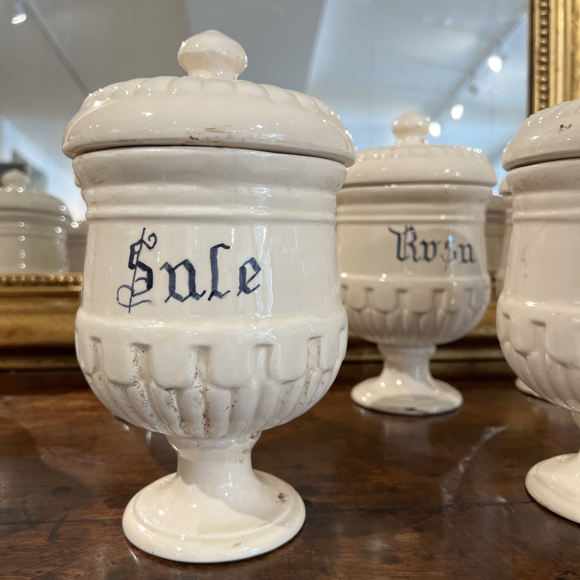 Antique Italian Set of 10 Jars w/Lids - Image 3