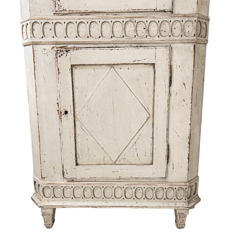 18th Century Swedish Gustavian Corner Antique Cabinet - Image 8